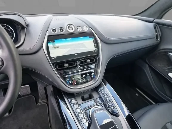 Aston Martin DBX = Air Suspension = Panorama �������� | Mobile.bg � ����������� 11
