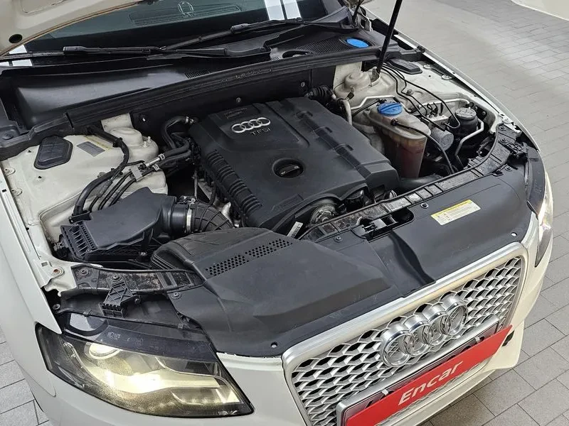 Audi A4 2.0 TFSI Quattro, снимка 6 - Автомобили и джипове - 54550850