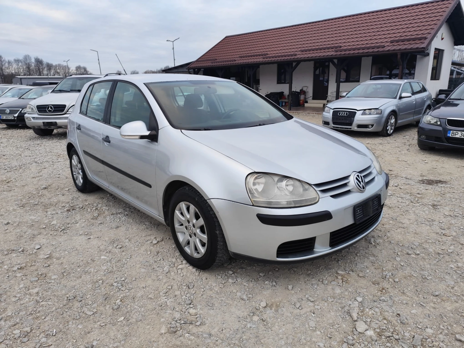 VW Golf 1.9 дизел 105 кс. Италия - изображение 3