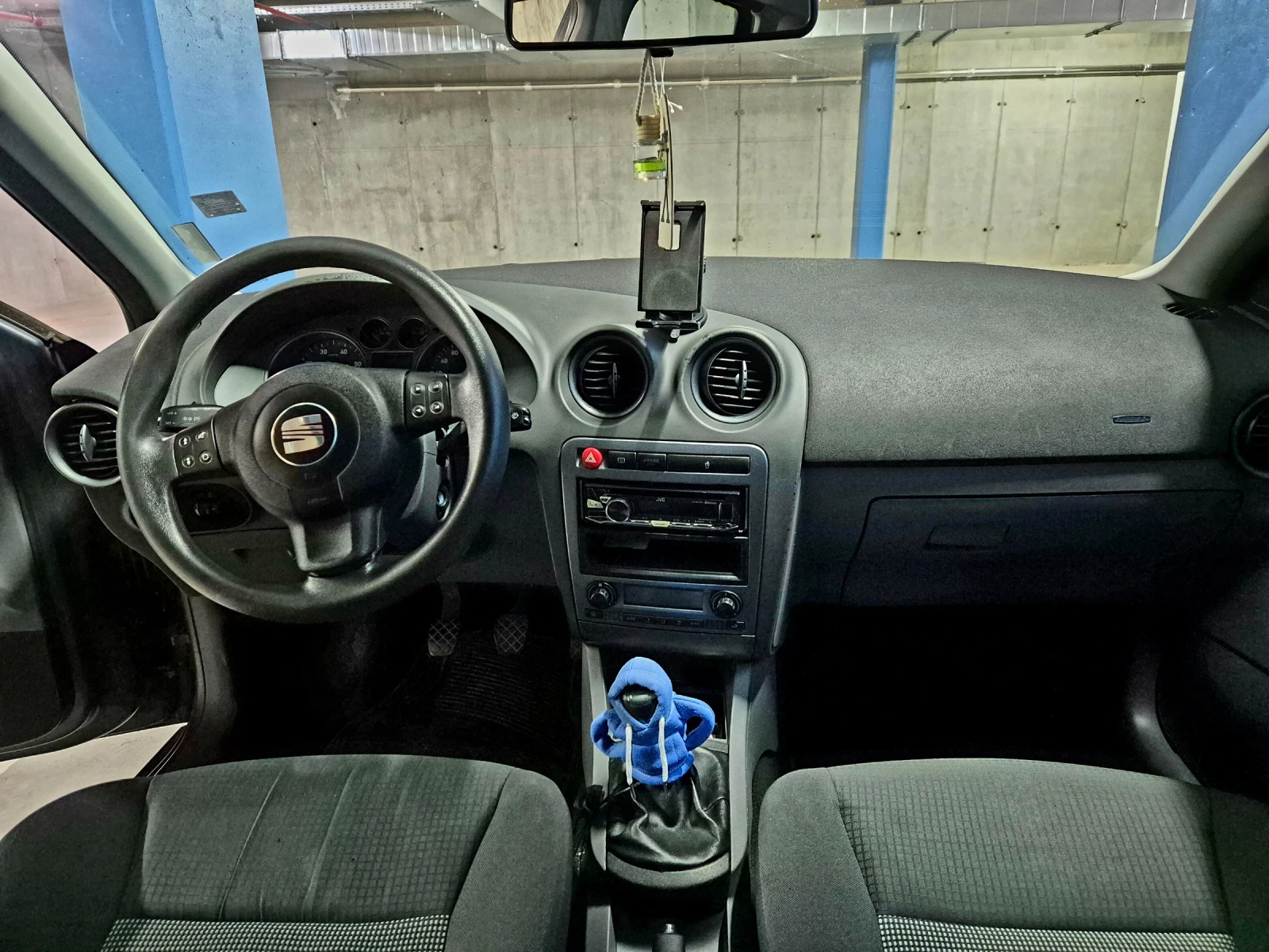 Seat Ibiza  - изображение 8
