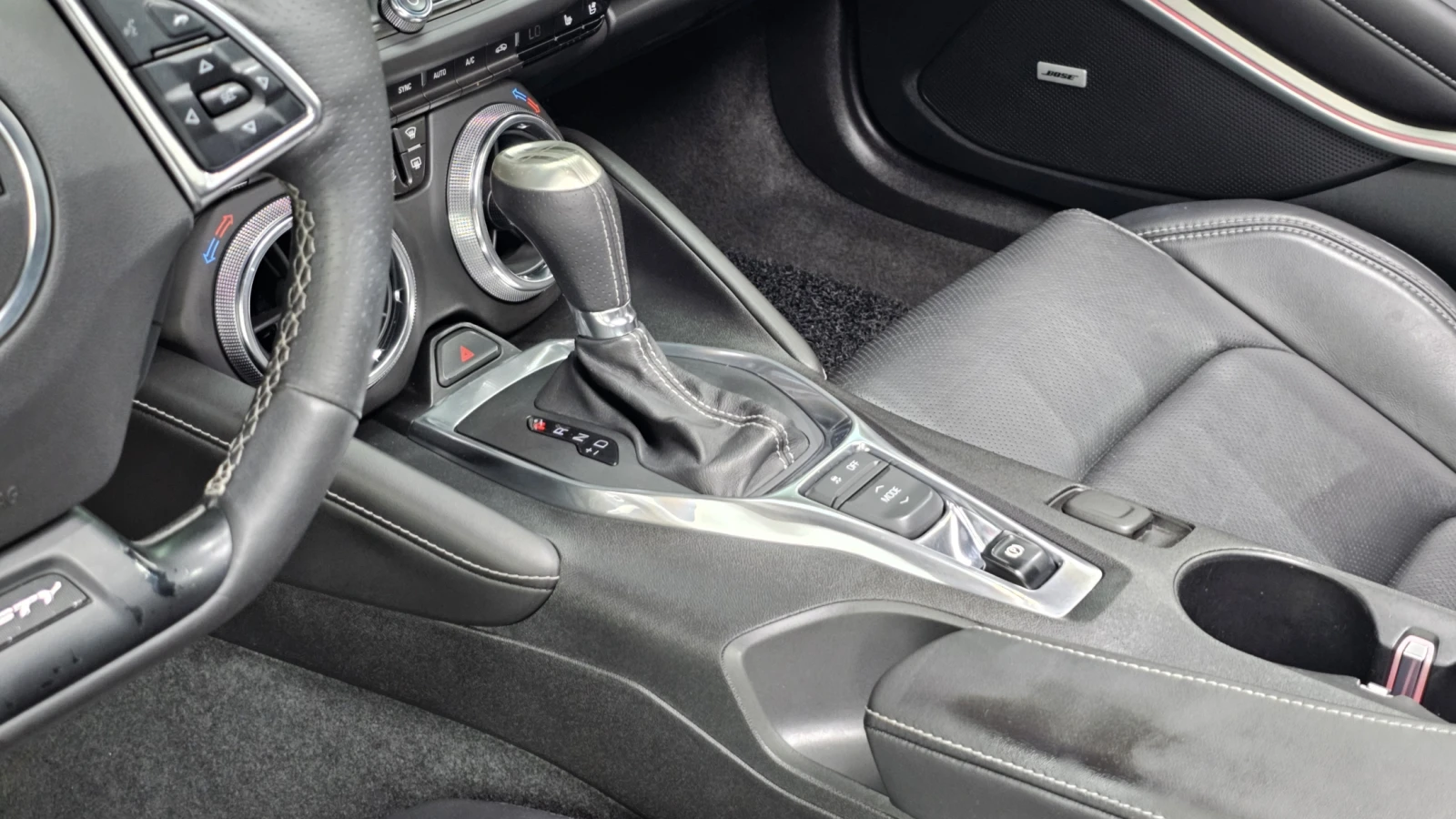 Chevrolet Camaro S6 6.2 V8 - изображение 8