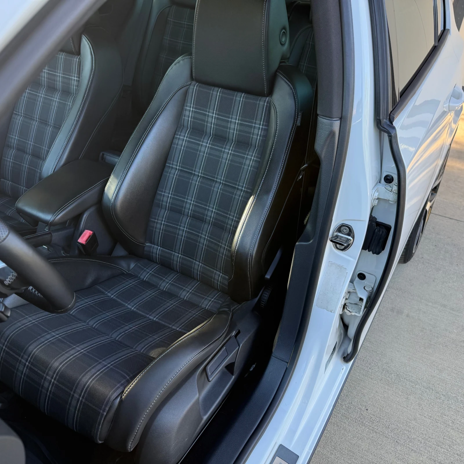 VW Golf Gtd  - изображение 10