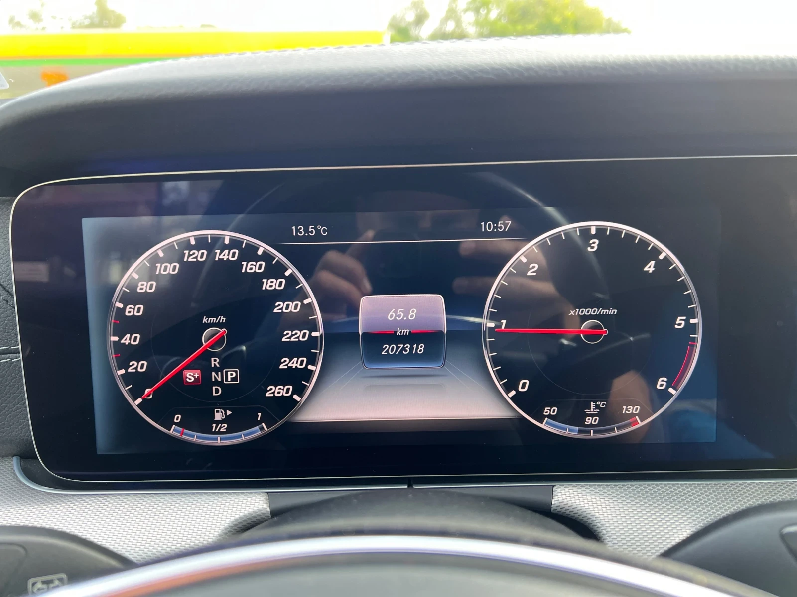 Mercedes-Benz E 220 4matic AMG  | Mobile.bg   11