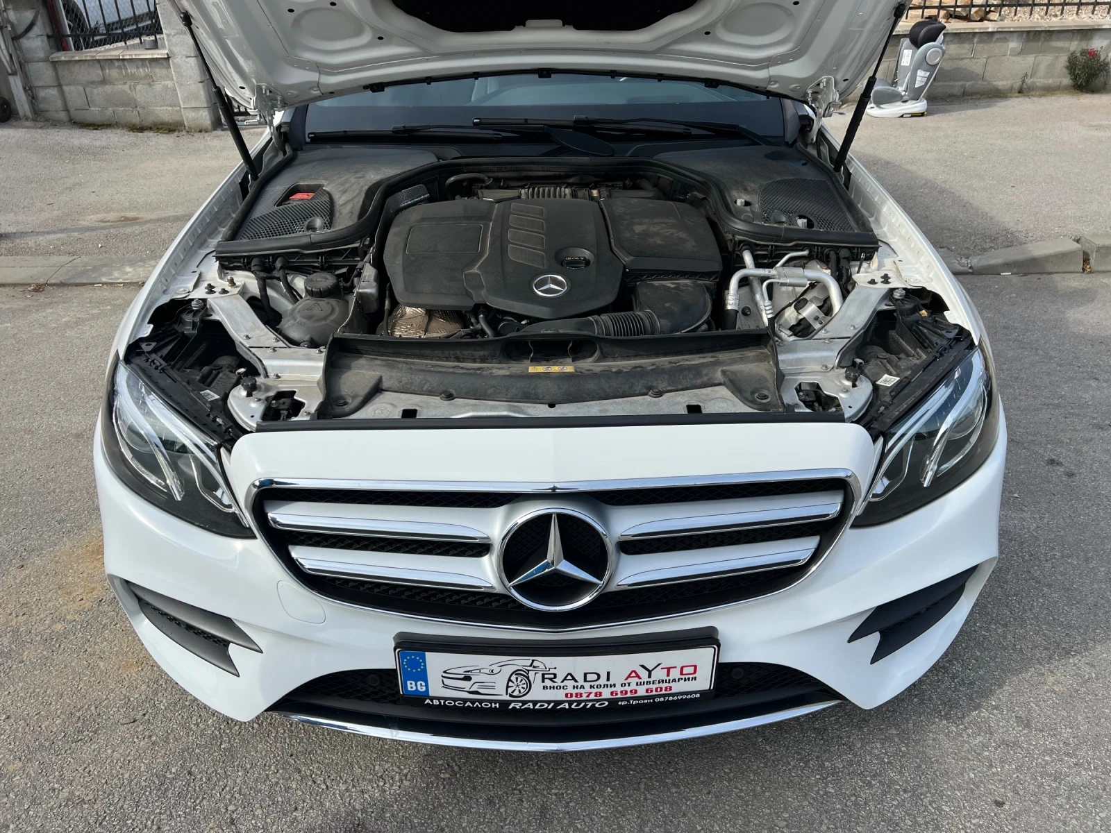 Mercedes-Benz E 220 4matic AMG  - изображение 6
