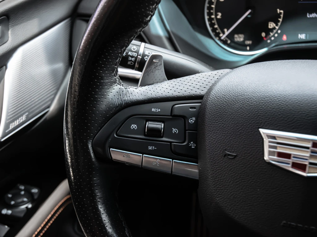 Cadillac ATS CT4 / SPORT PKG / 4x4 / PANO | Mobile.bg   11