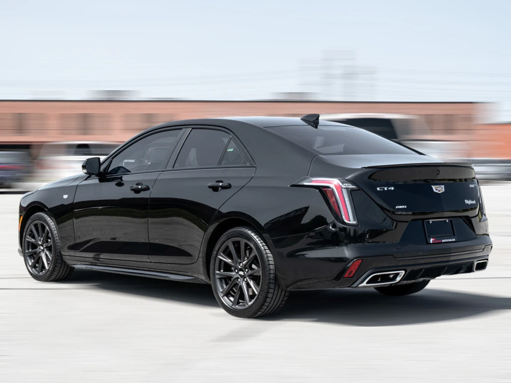 Cadillac ATS CT4 / SPORT PKG / 4x4 / PANO - изображение 6