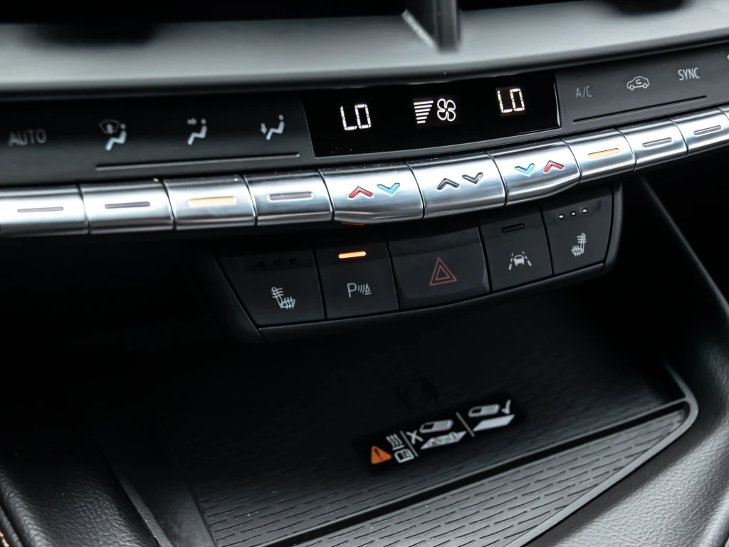 Cadillac ATS CT4 / SPORT PKG / 4x4 / PANO | Mobile.bg   15