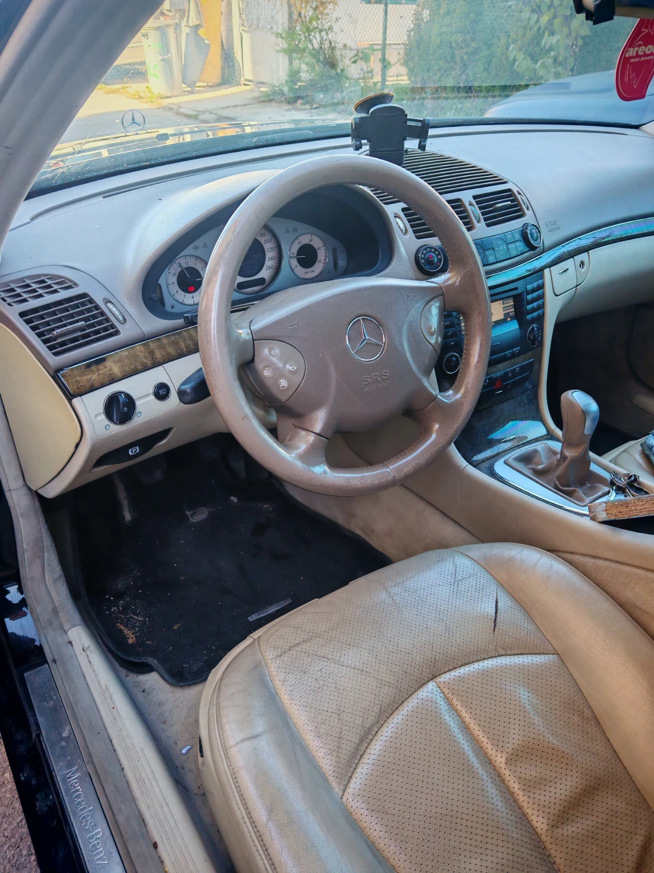 Mercedes-Benz E 270 Комби - изображение 5