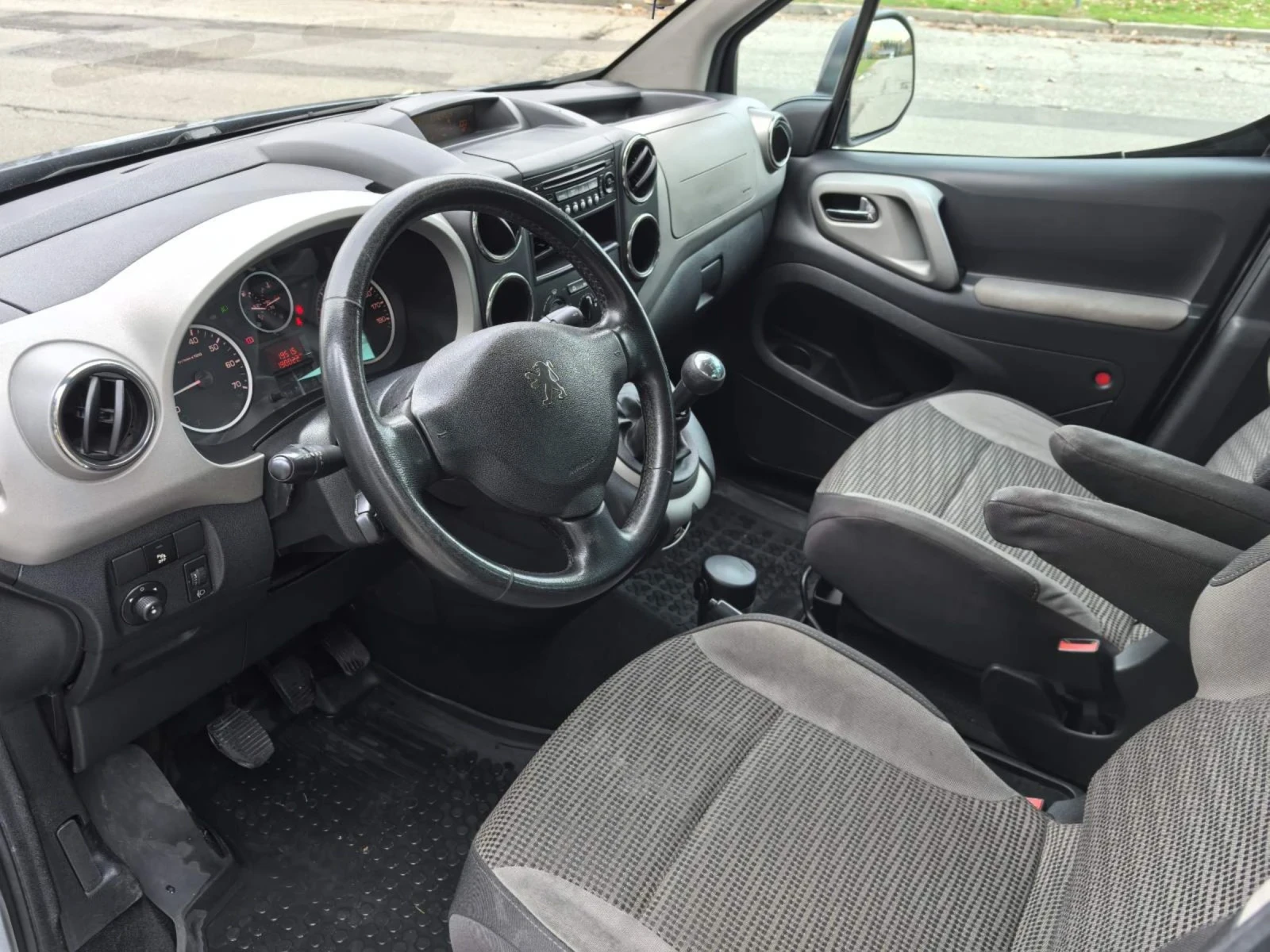 Peugeot Partner 1.6 HDI, TEPEE, 109 PS, 5 MT | Mobile.bg   13