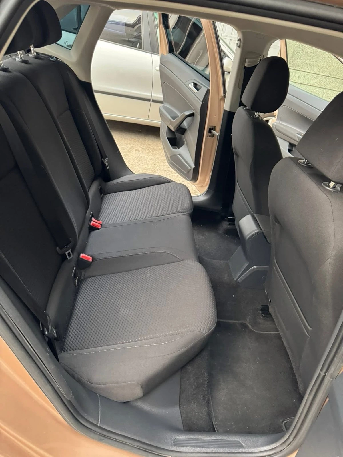 VW Polo 1.0 tsi - изображение 4