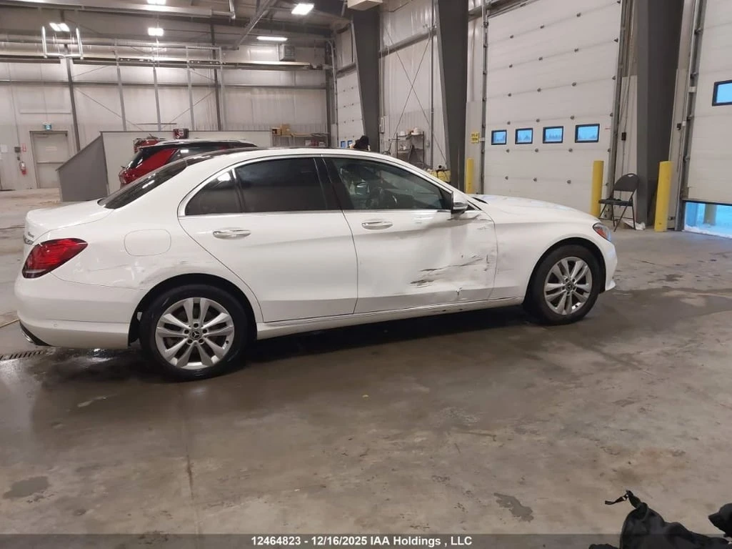 Mercedes-Benz C 300 * 4MATIC * CARFAX * ��� ������������ ������ | Mobile.bg � ����������� 13