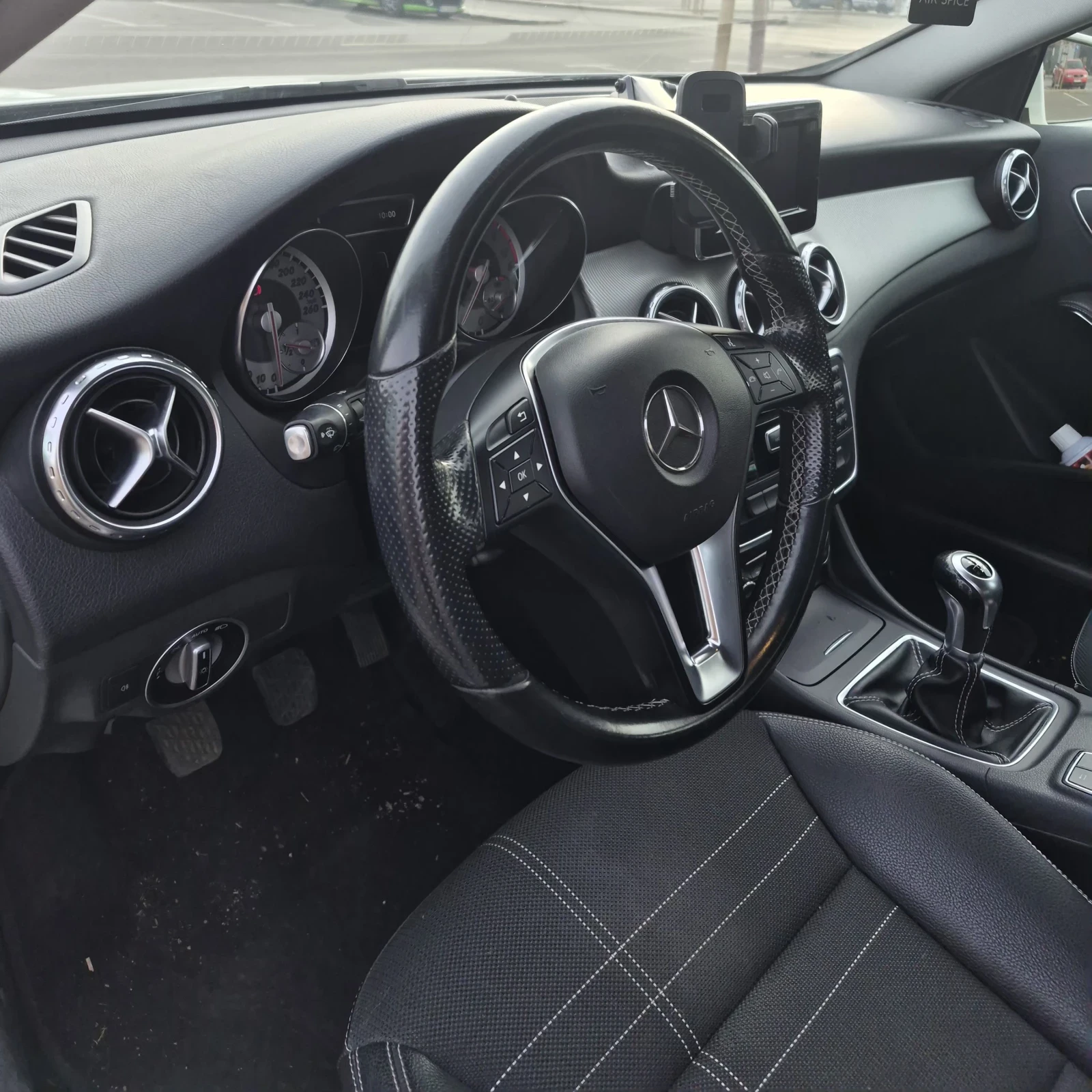 Mercedes-Benz CLA 200 | Mobile.bg � ����������� 10