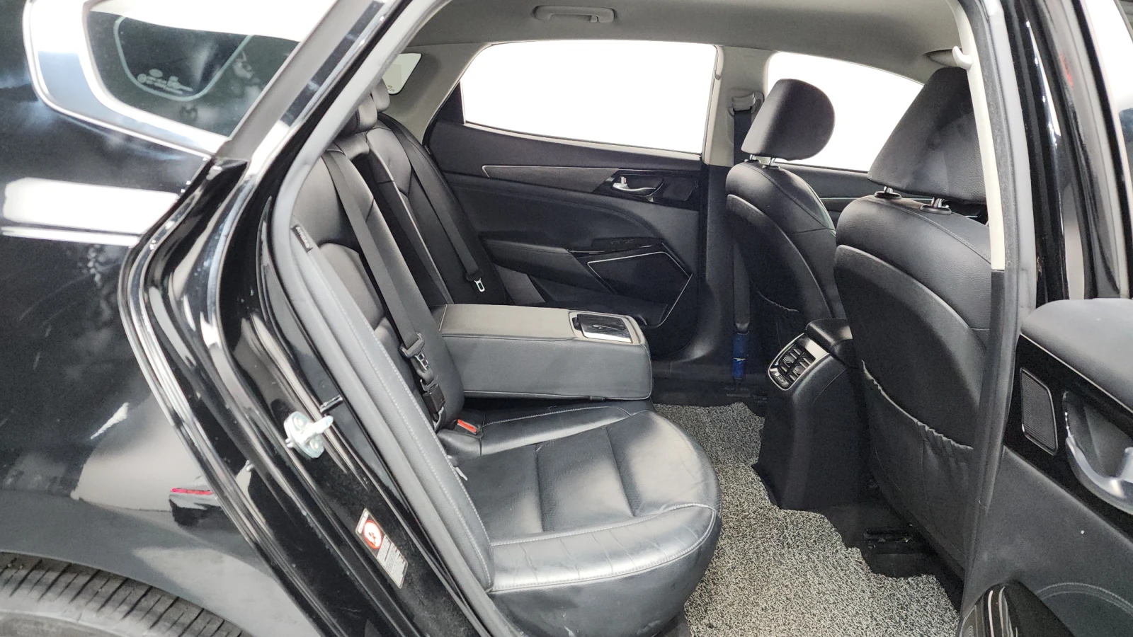 Kia K7 3.0LPI Prestige autogeorge.com | Mobile.bg � ����������� 11