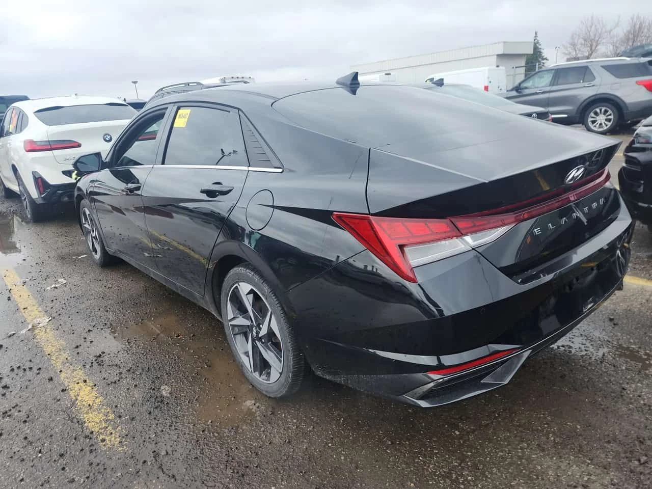 Hyundai Elantra ULTIMATE TECH| PANO | 2 КЛЮЧА| CARFAX| , снимка 4 - Автомобили и джипове - 54088235