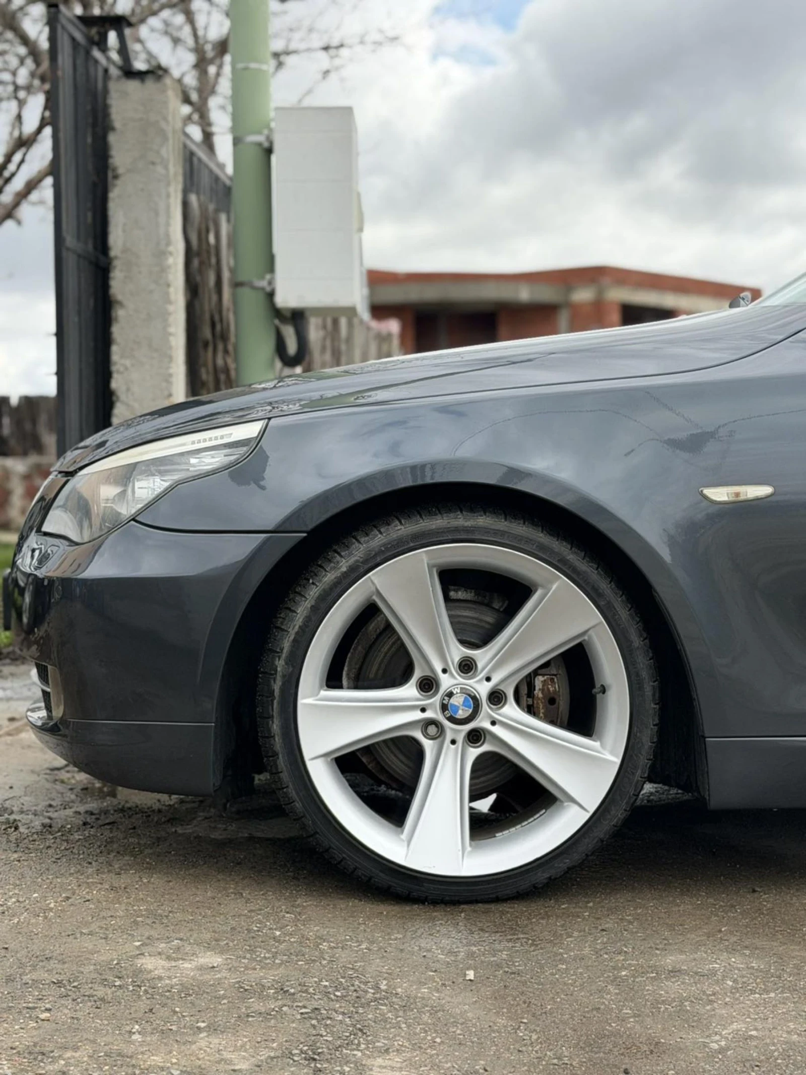 BMW 523 2500, снимка 17 - Автомобили и джипове - 54089585