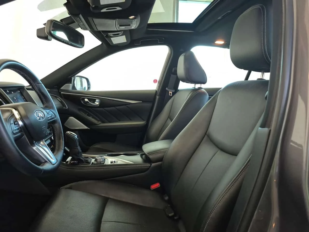 Infiniti Q50 SIGNATURE EDITION AWD| PANO| 2 КЛЮЧА| , снимка 9 - Автомобили и джипове - 54591334