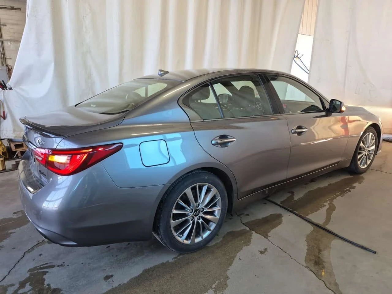 Infiniti Q50 SIGNATURE EDITION AWD| PANO| 2 КЛЮЧА| , снимка 3 - Автомобили и джипове - 54591334