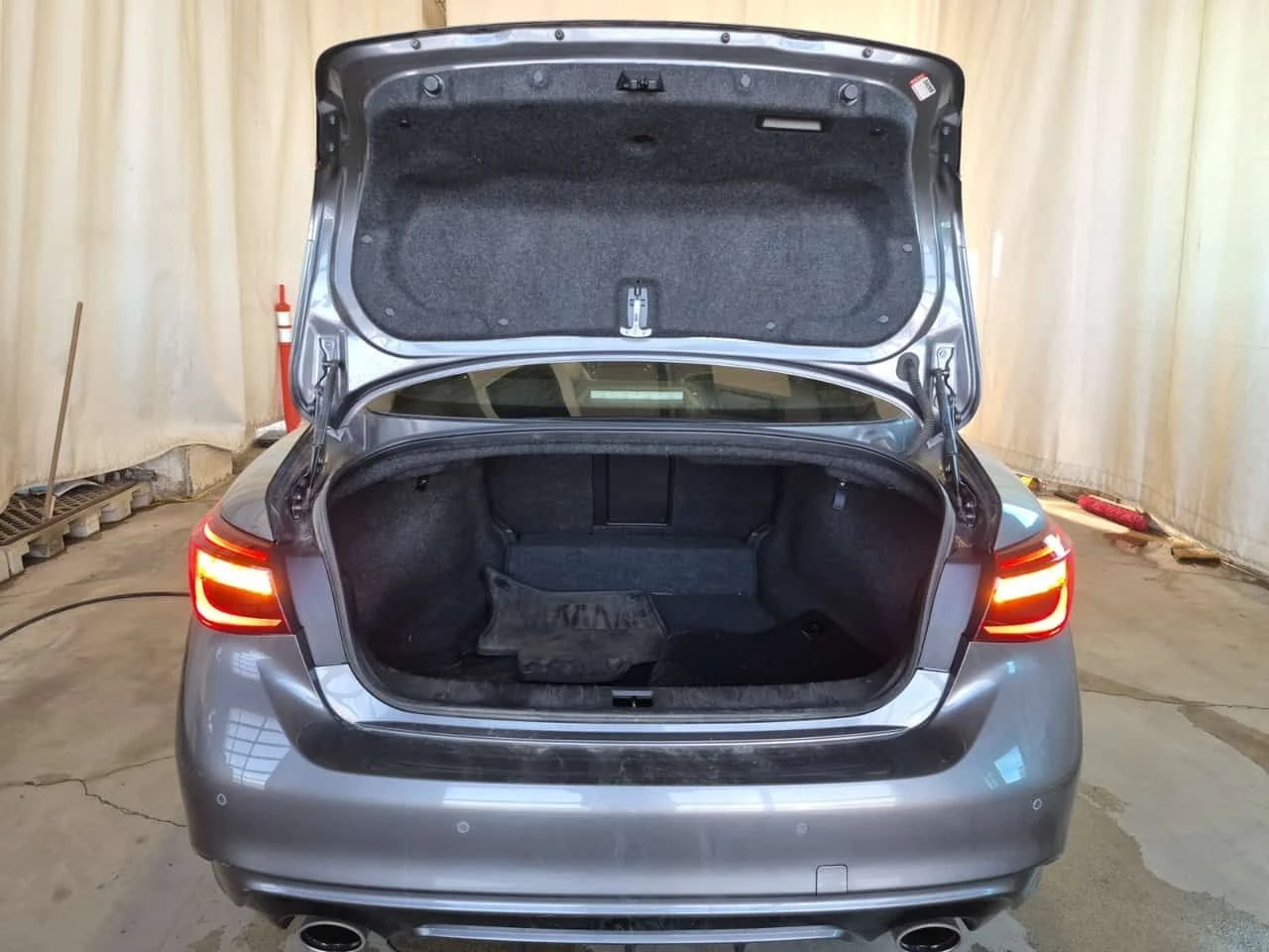 Infiniti Q50 SIGNATURE EDITION AWD| PANO| 2 КЛЮЧА| , снимка 6 - Автомобили и джипове - 54591334