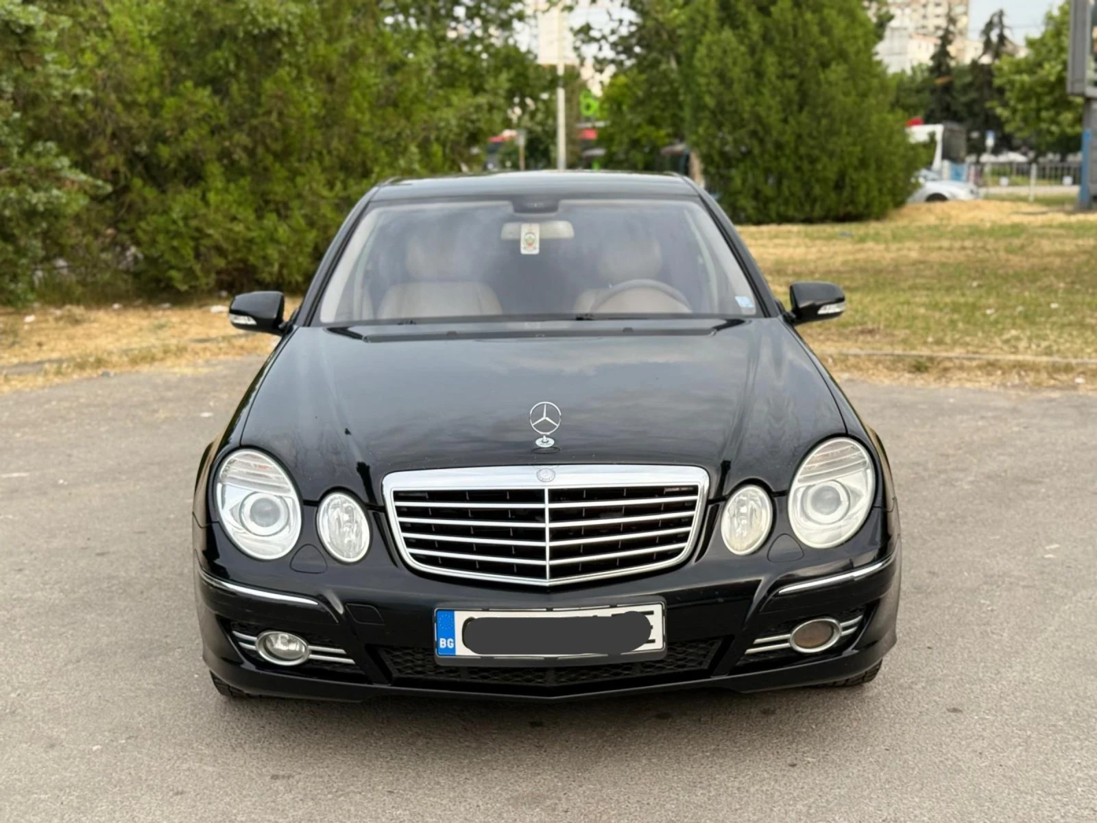 Mercedes-Benz E 320 CDI* FACELIFT* АВТОМАТИК* 7G* КОЖА* AVANTGARDE, снимка 2 - Автомобили и джипове - 54875171