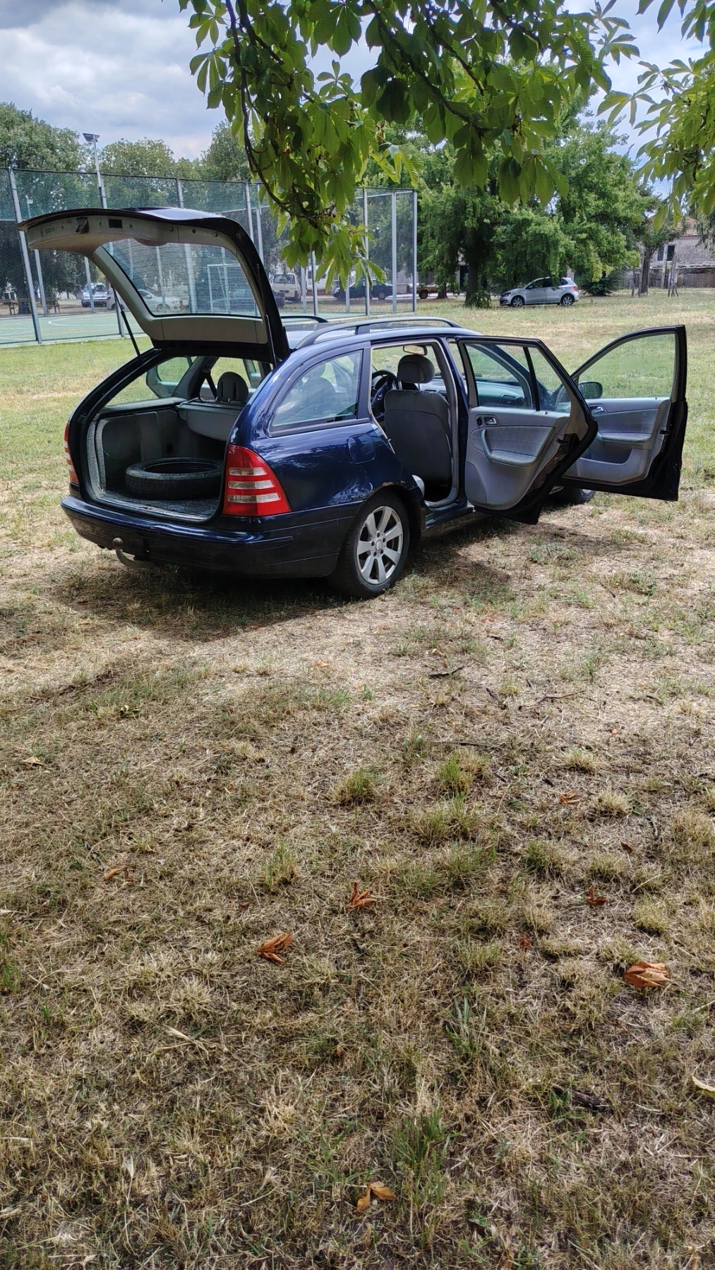 Mercedes-Benz C 200 2.0 kompressor, снимка 10 - Автомобили и джипове - 55233053