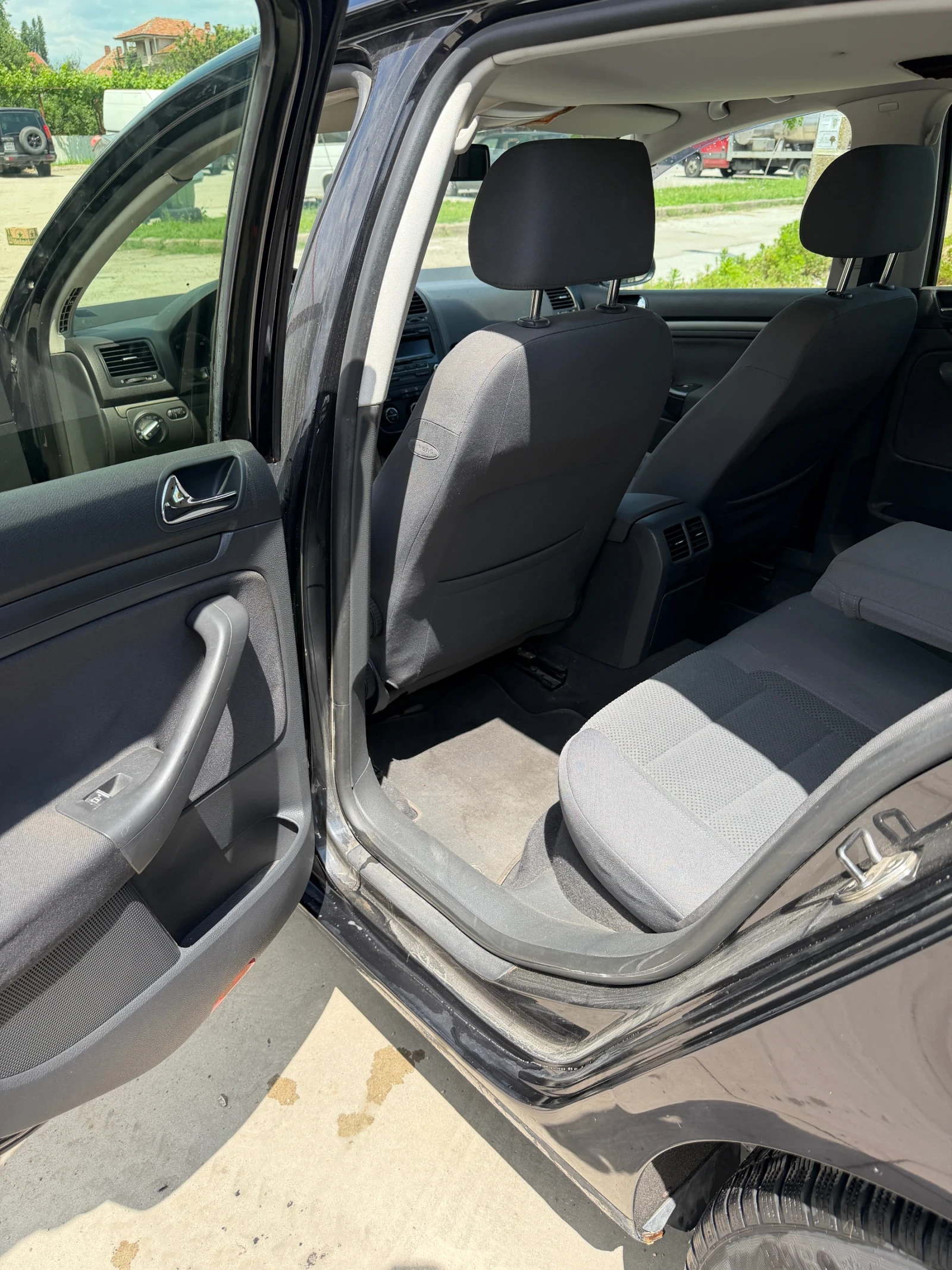 VW Golf, снимка 11 - Автомобили и джипове - 54962745