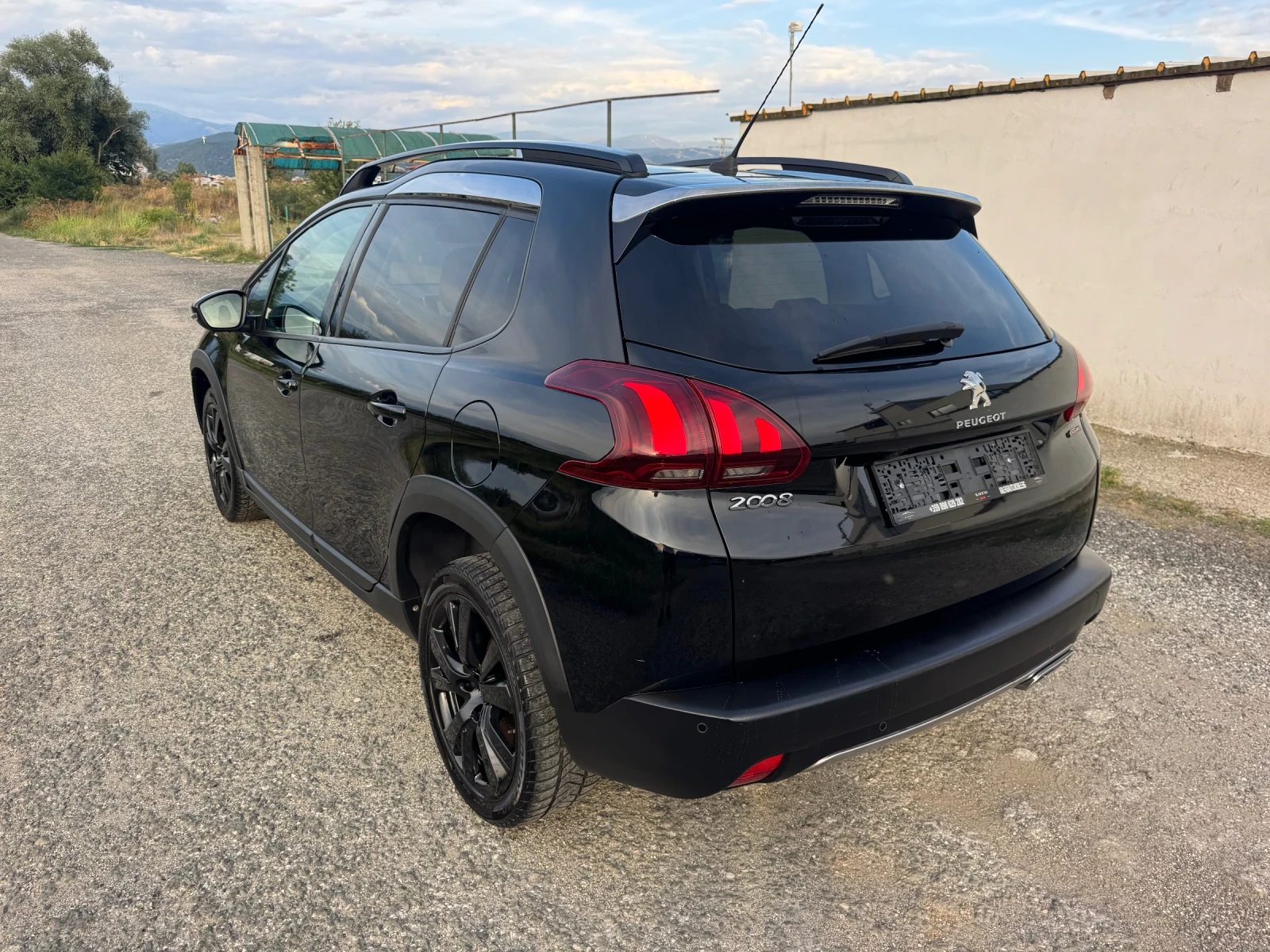 Peugeot 2008 1.2T * GT LINE* PANORAMA* SERVICE*  | Mobile.bg � ����������� 7
