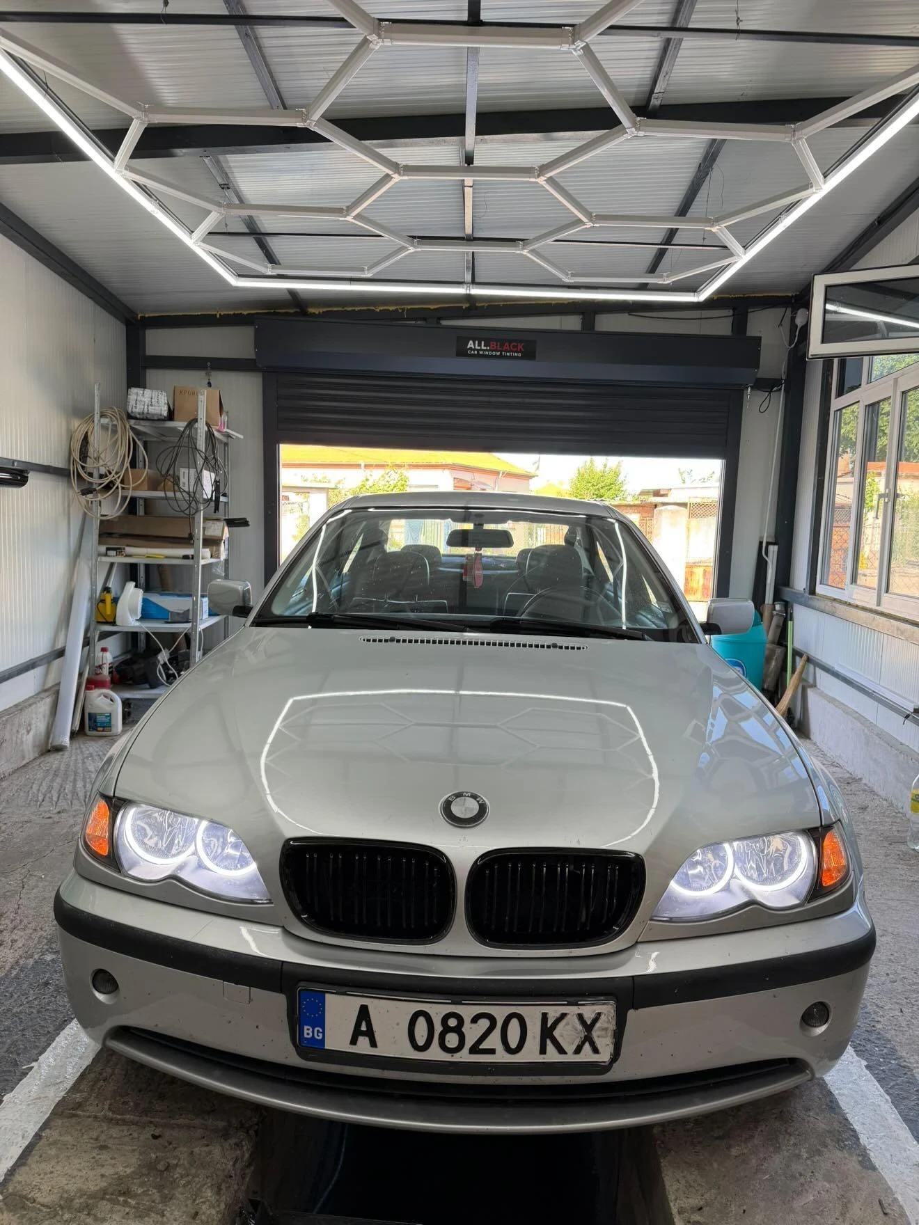 BMW 330, снимка 4 - Автомобили и джипове - 55648364