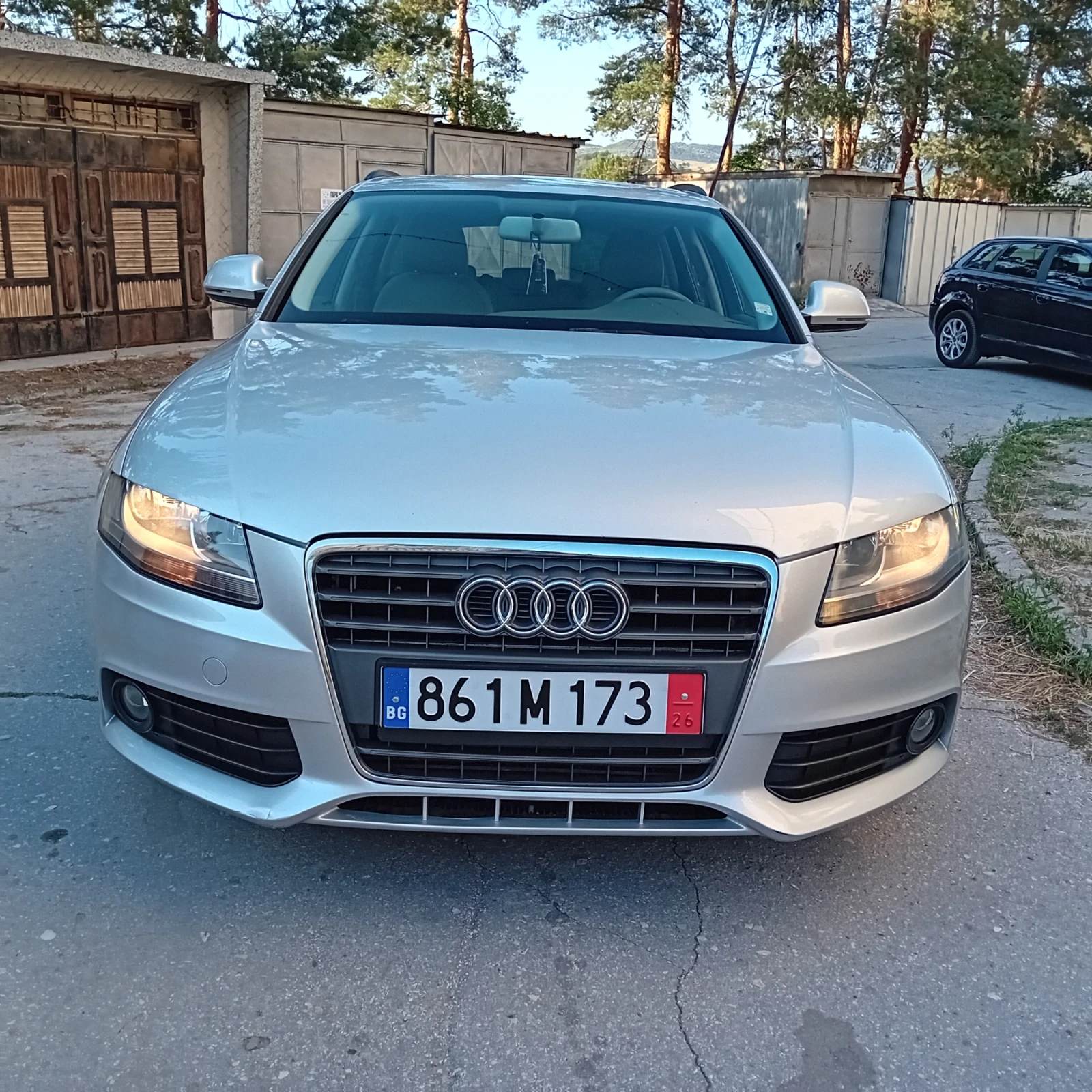 Audi A4 2.0TDI 143k.