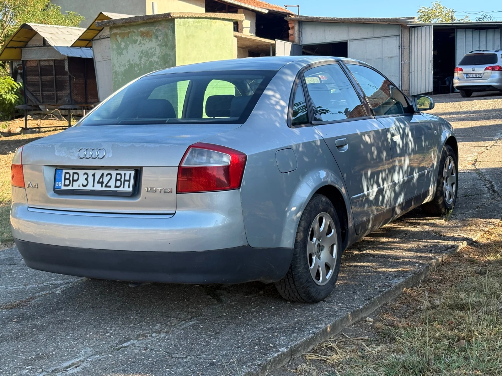 Audi A4 1.9 TDI, снимка 5 - Автомобили и джипове - 55964161