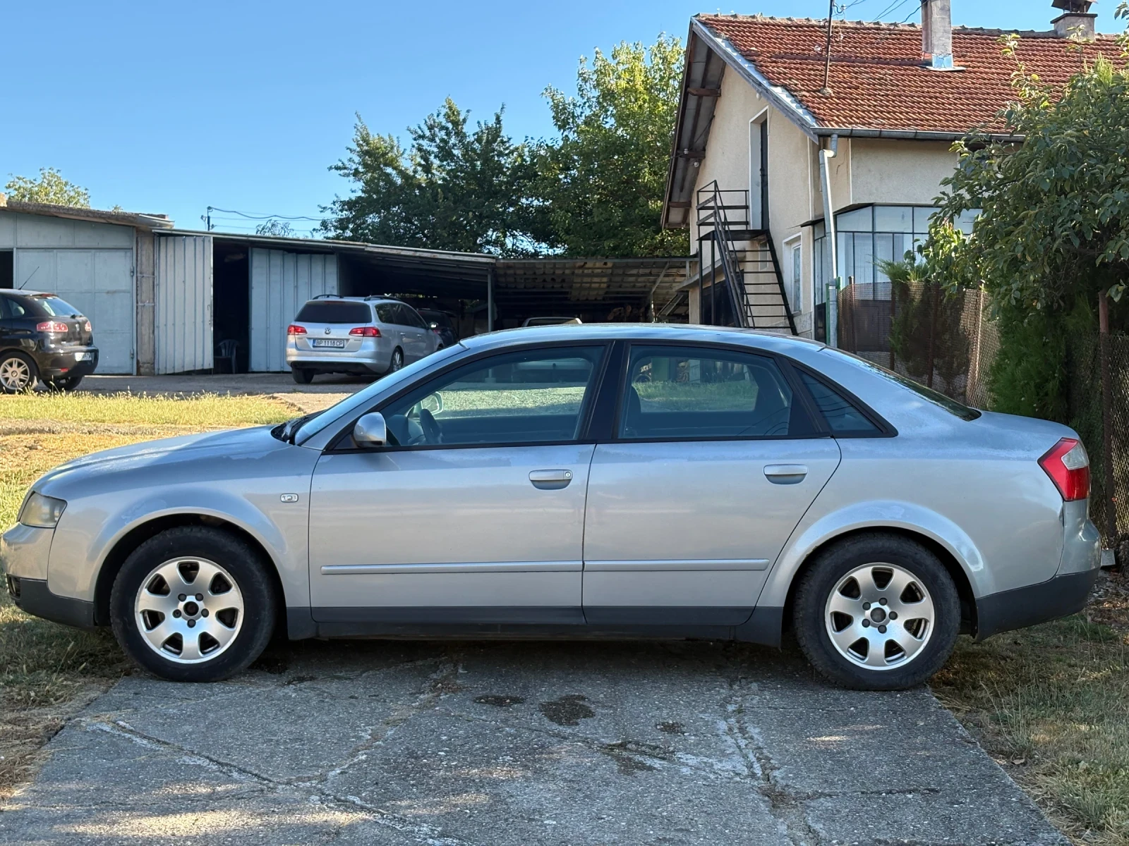 Audi A4 1.9 TDI, снимка 2 - Автомобили и джипове - 55964161