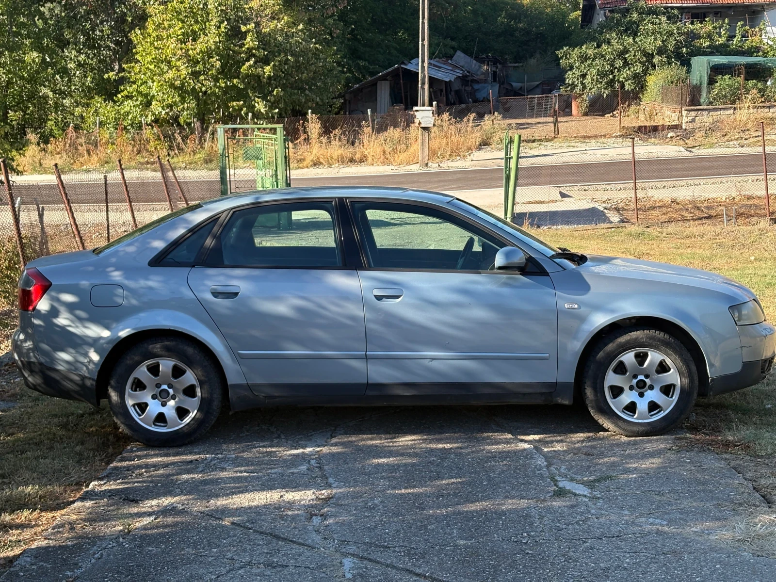 Audi A4 1.9 TDI, снимка 6 - Автомобили и джипове - 55964161