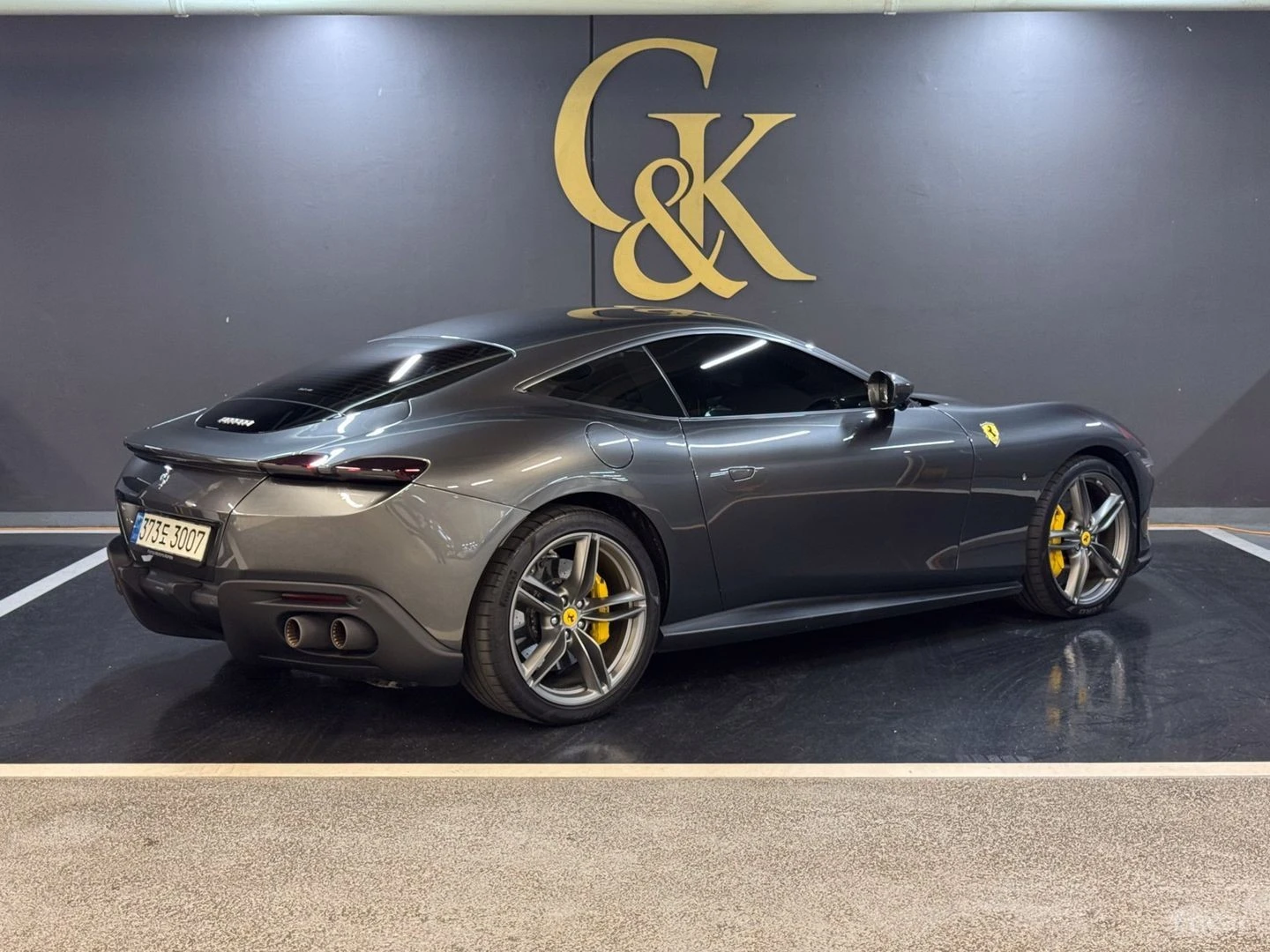 Ferrari Roma JBL* Manettino* Carbon Fibre, снимка 3 - Автомобили и джипове - 56234281