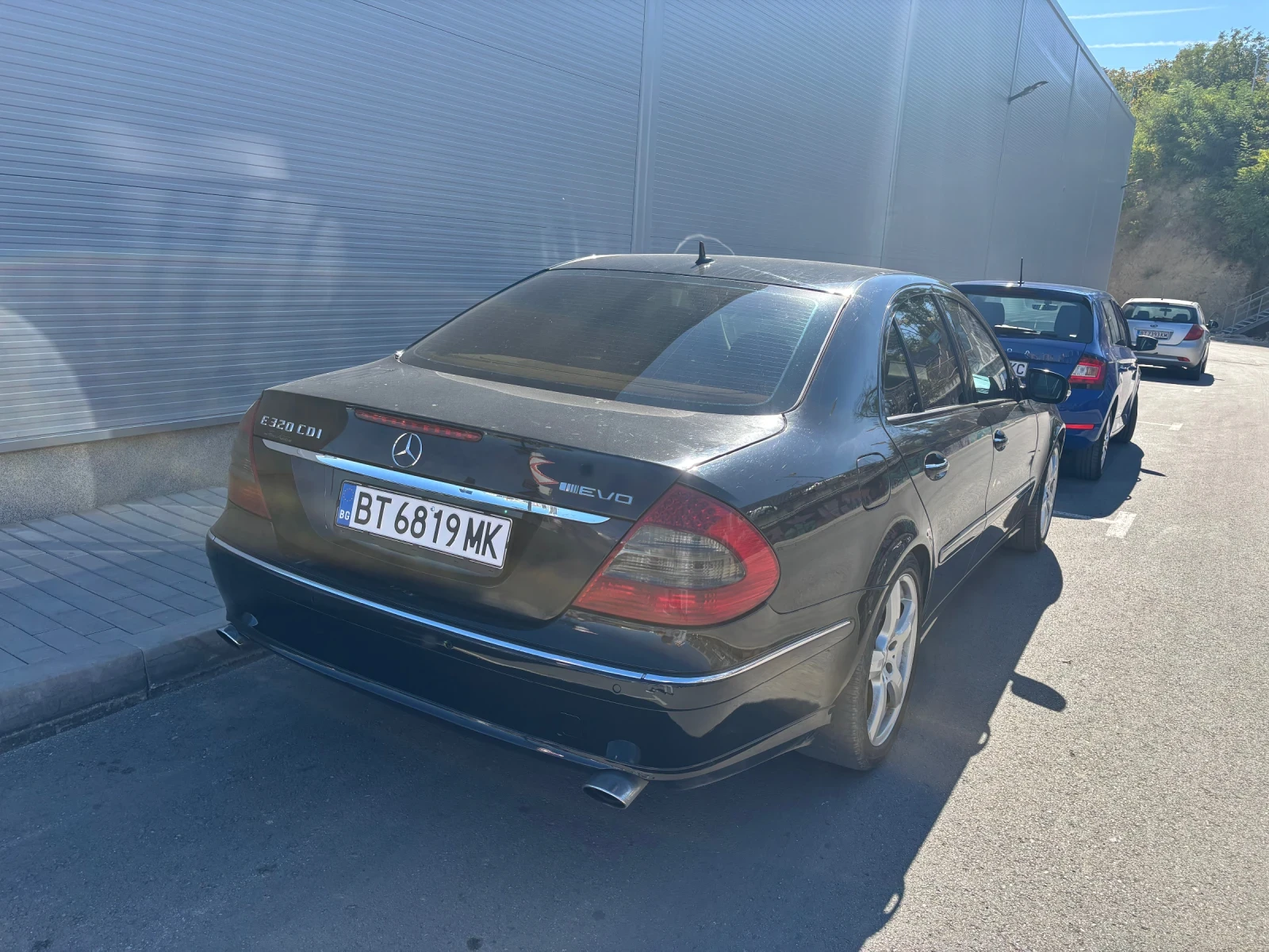Mercedes-Benz E 320, снимка 12 - Автомобили и джипове - 56338598