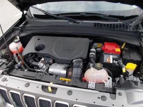 Jeep Renegade 1.3 Plug-in Hybrid, 4x4, Automat, FULL, , снимка 5