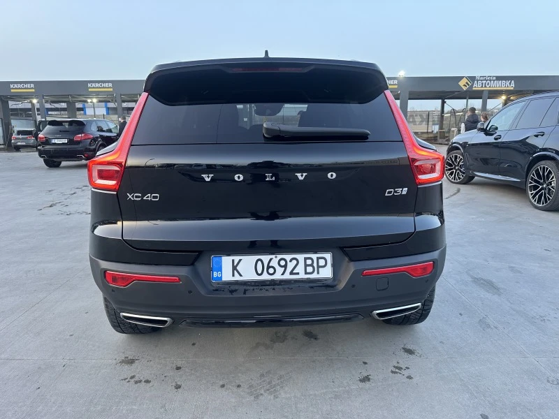 Volvo XC40, снимка 2 - Автомобили и джипове - 47734879