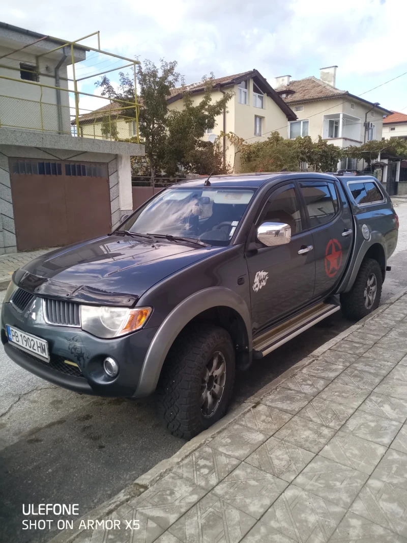 Mitsubishi L200 2.5 DID , снимка 2 - Автомобили и джипове - 52252727
