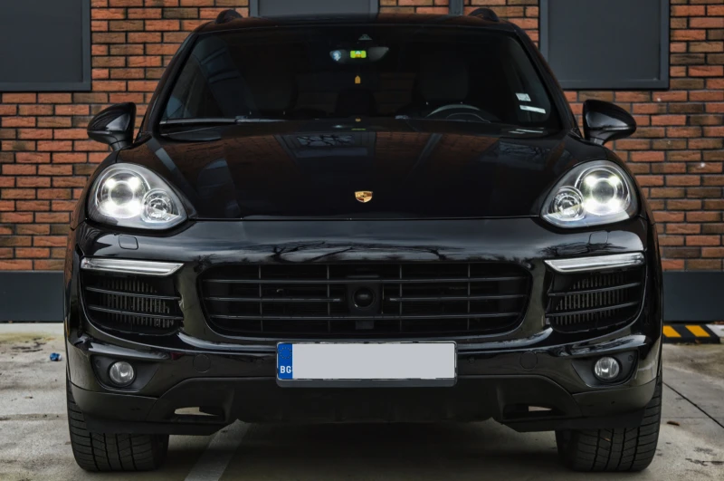 Porsche Cayenne D Platinum Edition, снимка 2 - Автомобили и джипове - 52665232