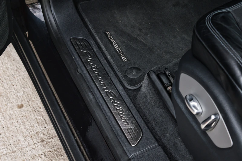 Porsche Cayenne D Platinum Edition, снимка 16 - Автомобили и джипове - 52665232