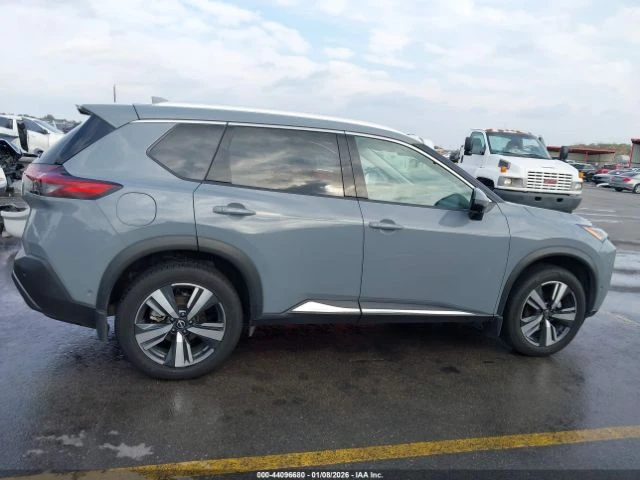 Nissan Rogue SL INTELLIGENT AWD, снимка 12 - Автомобили и джипове - 53737094