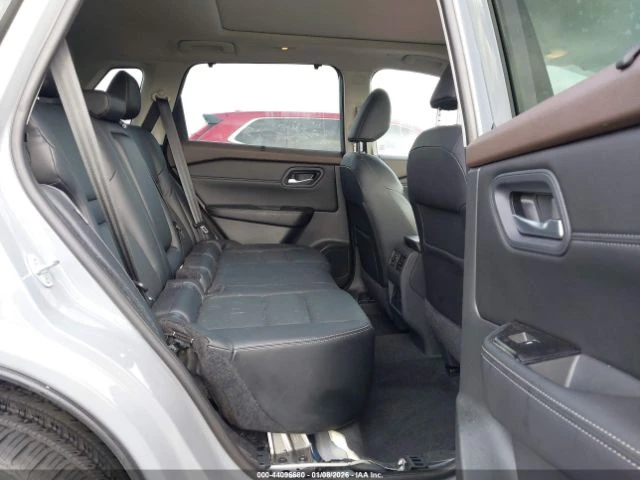 Nissan Rogue SL INTELLIGENT AWD, снимка 8 - Автомобили и джипове - 53737094
