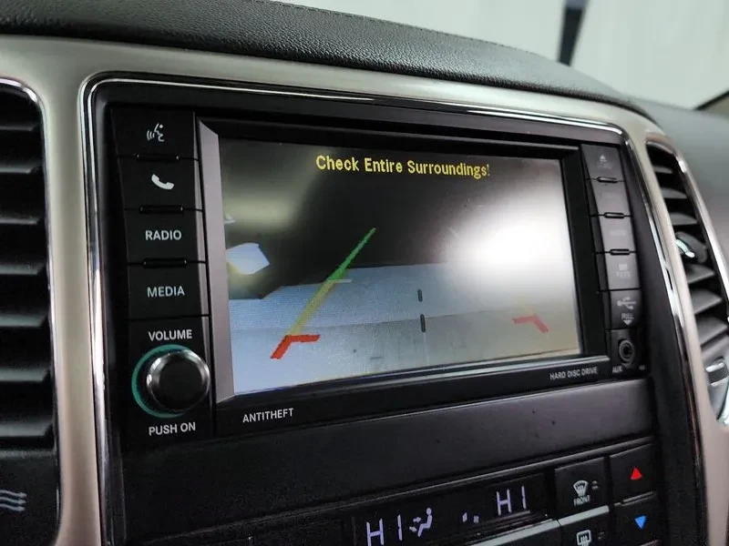 Jeep Cherokee 3.0 Diesel Overland Wk2, снимка 15 - Автомобили и джипове - 53945301