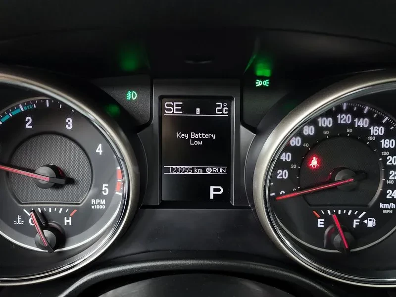 Jeep Cherokee 3.0 Diesel Overland Wk2, снимка 8 - Автомобили и джипове - 53945301