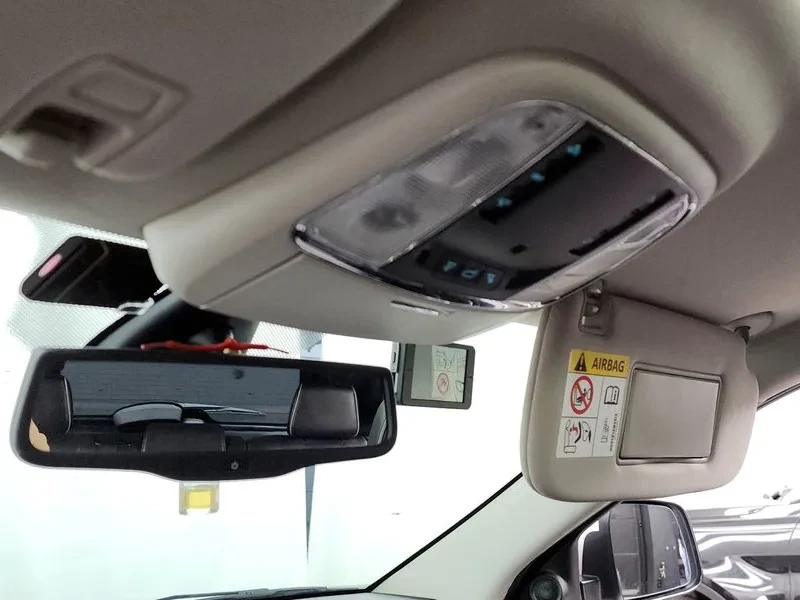 Jeep Cherokee 3.0 Diesel Overland Wk2, снимка 17 - Автомобили и джипове - 53945301