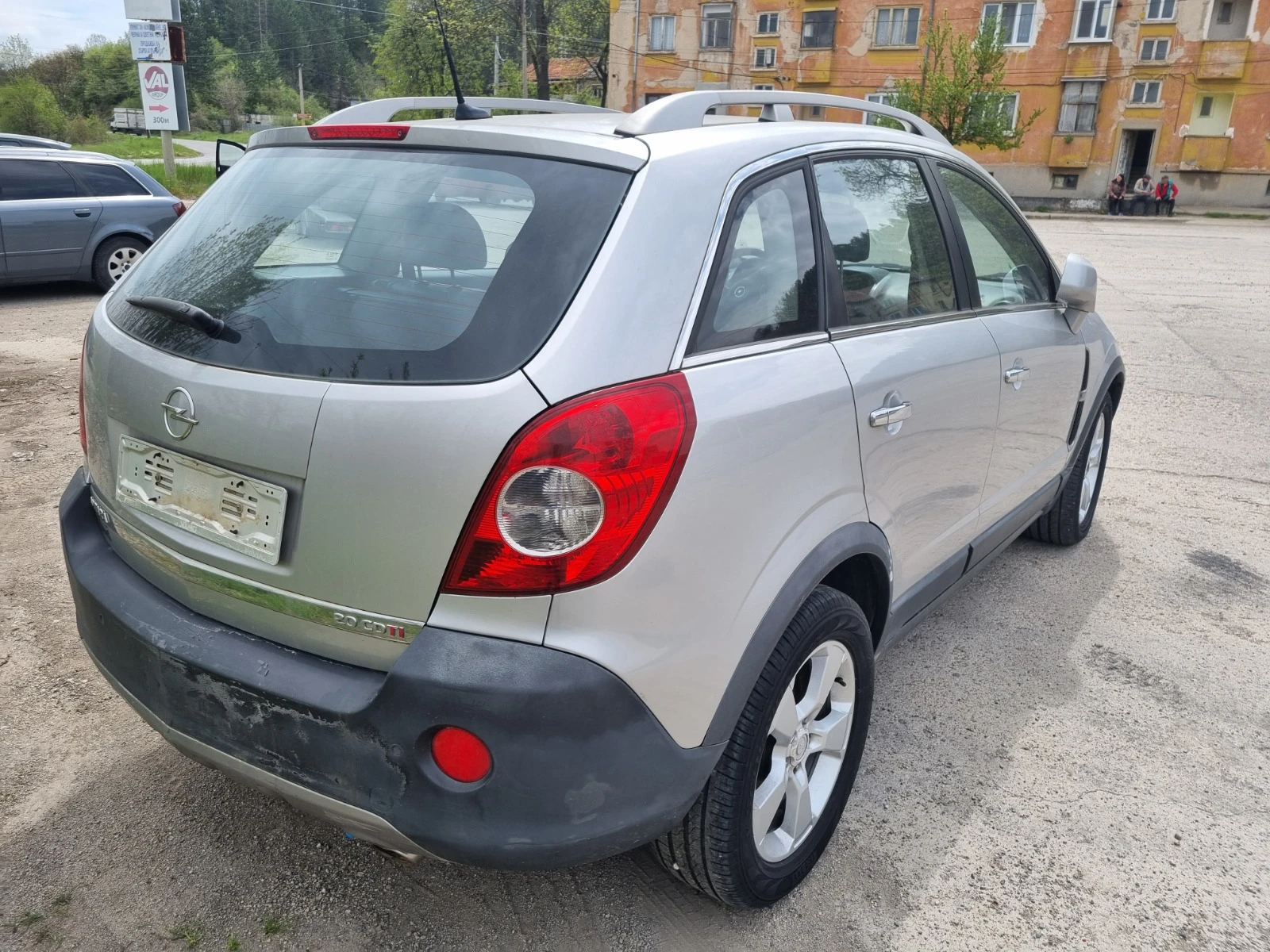 Opel Antara 2.0dizel-150ks-2008god - изображение 4