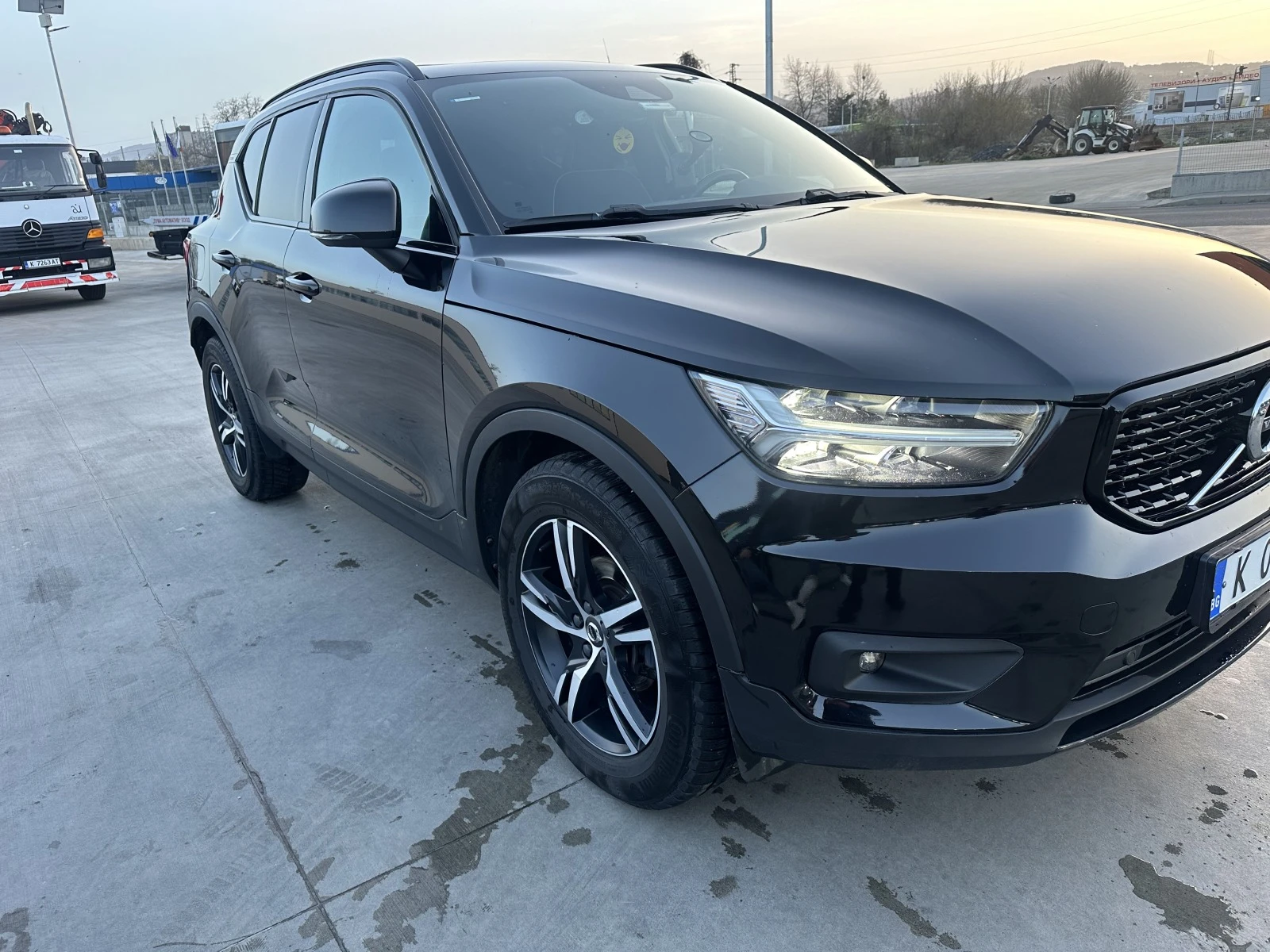 Volvo XC40  - изображение 4