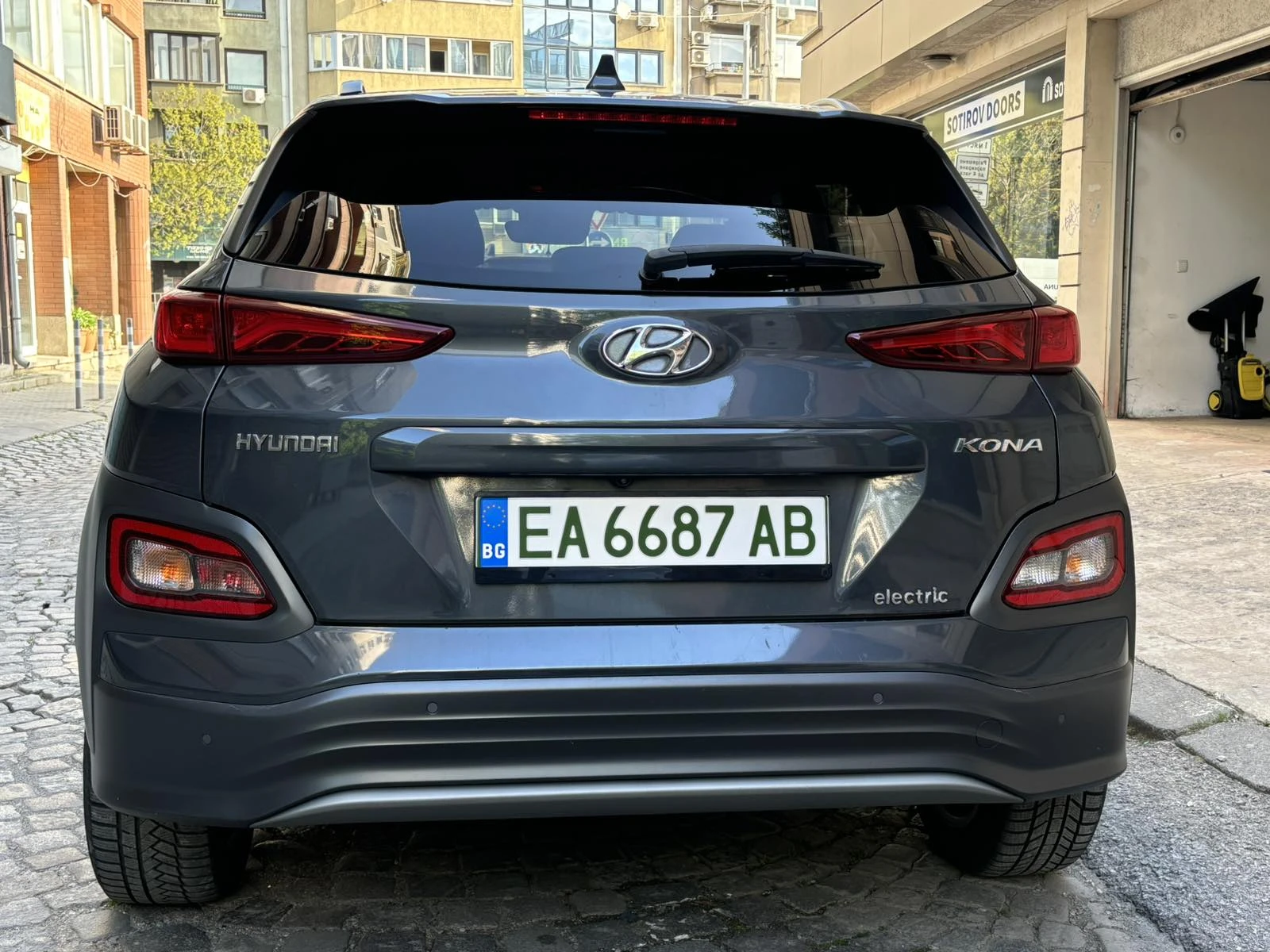 Hyundai Kona Premium 64kWh - изображение 5