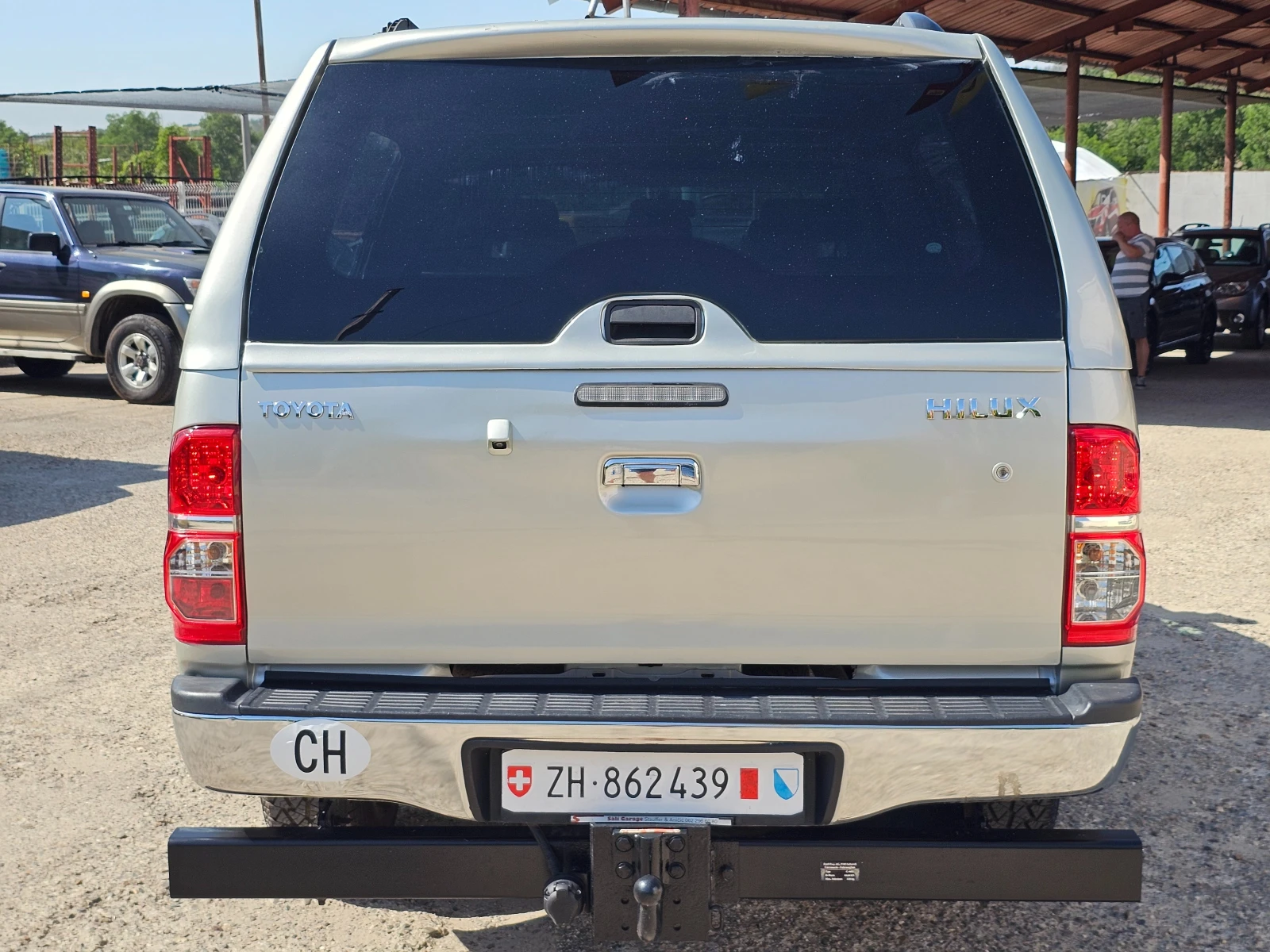 Toyota Hilux 3.0 D4D/171к.с./Avtomat/Швейцария - изображение 4