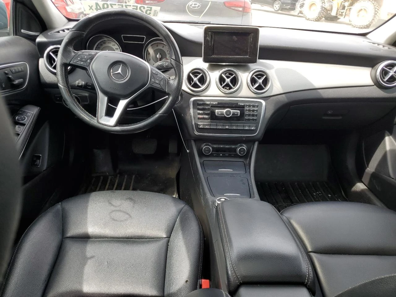Mercedes-Benz GLA 250 4MATIC - изображение 8
