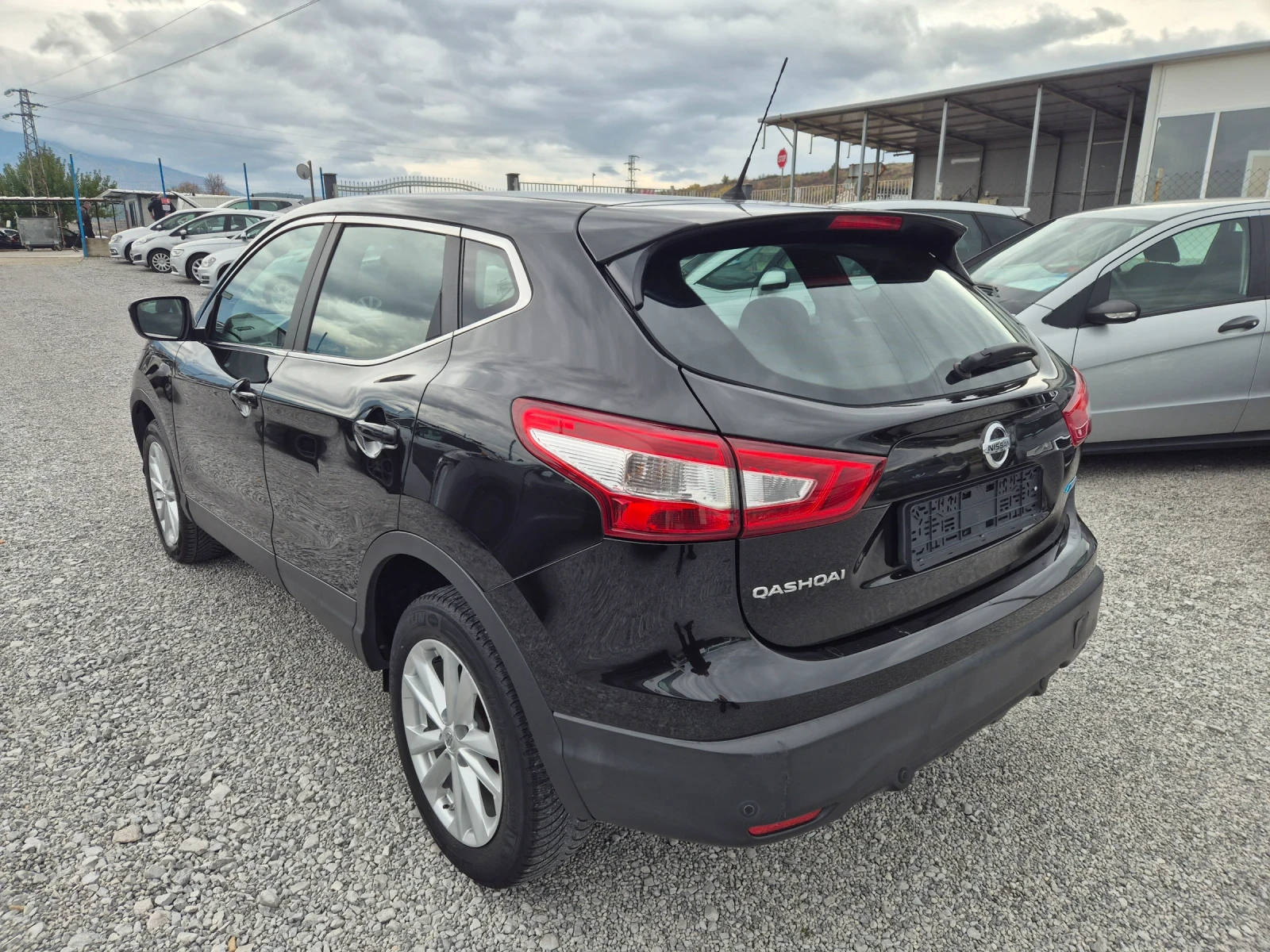 Nissan Qashqai 1.5 DCI - изображение 4