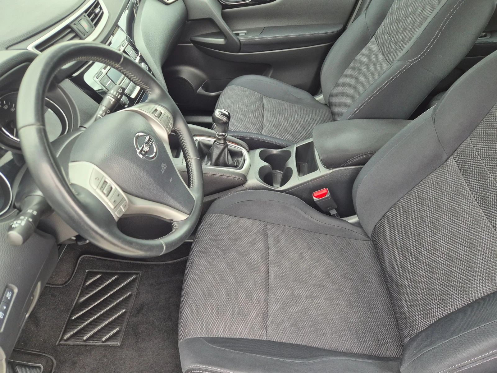 Nissan Qashqai 1.5 DCI - изображение 10